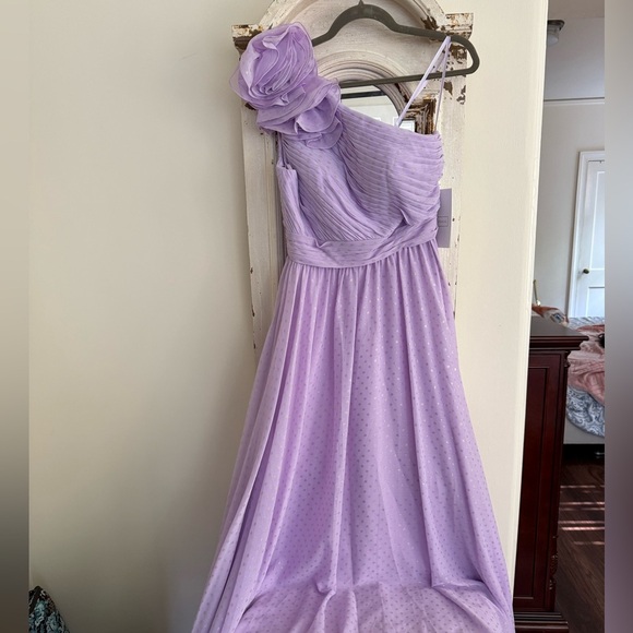 NWT Mac Duggal Lilac One-Shoulder Gown size 4 - Picture 7 of 13